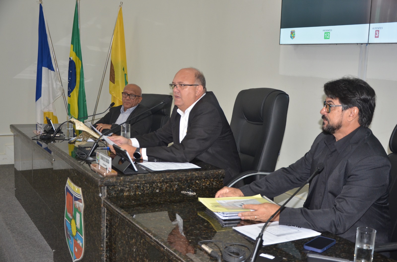 Câmara Municipal realiza  69ª sessão ordinária 