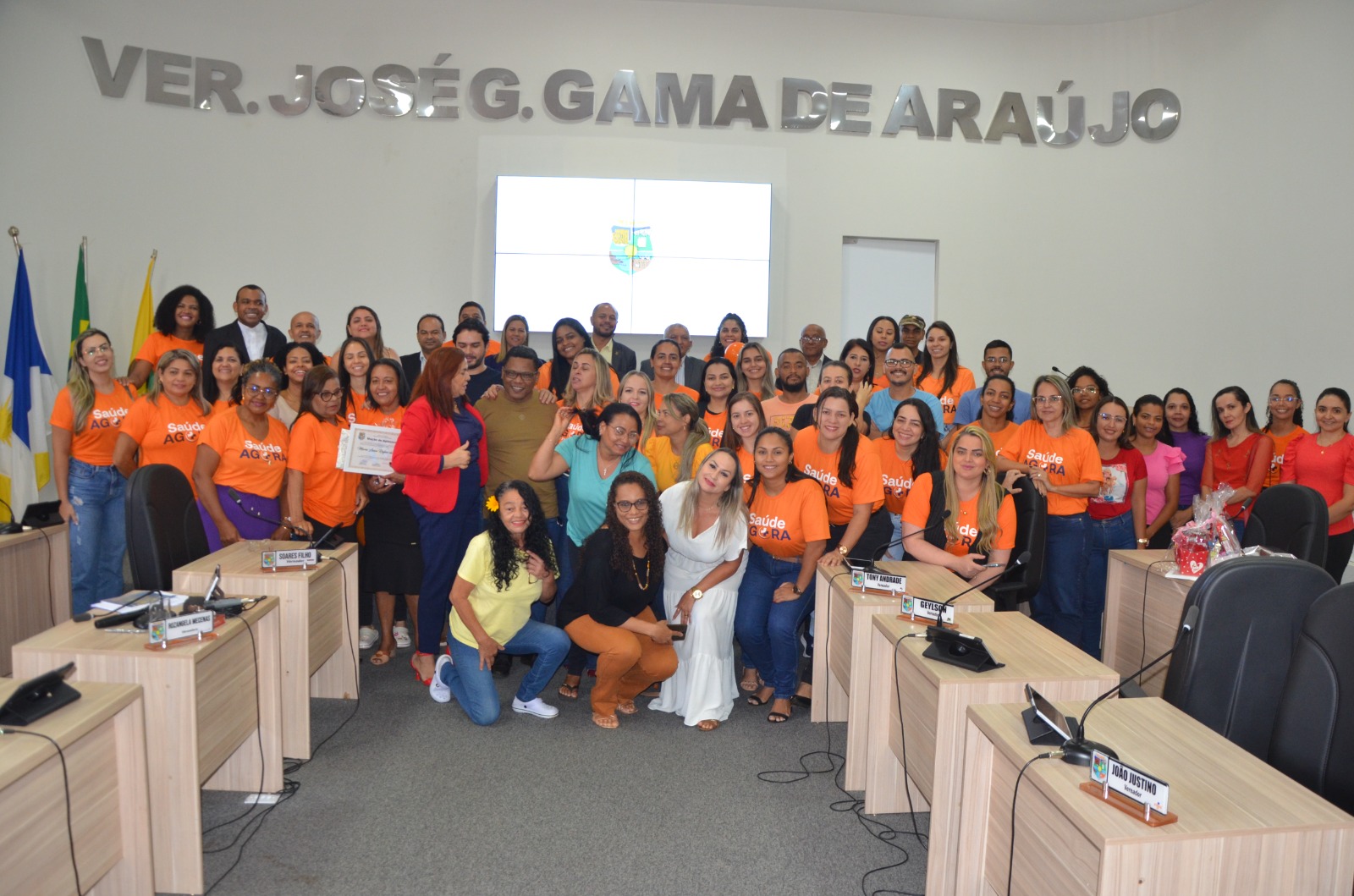 Vereadora Rozângela Mecenas entrega moção de aplausos ao “ Projeto Saúde Agora”  e título de cidadã portuense a Dona Alice Matutina, professora e farmacêutica 